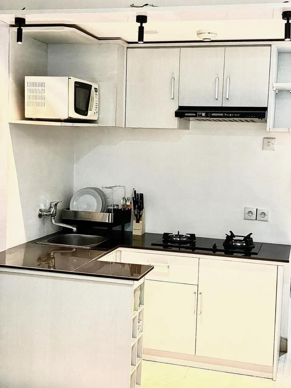 Suite Hotel Apartment Legian By Rcp Seminyak  Phòng bức ảnh